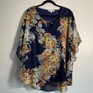 CF Navy + Floral Short Sleeve Tunic with Details